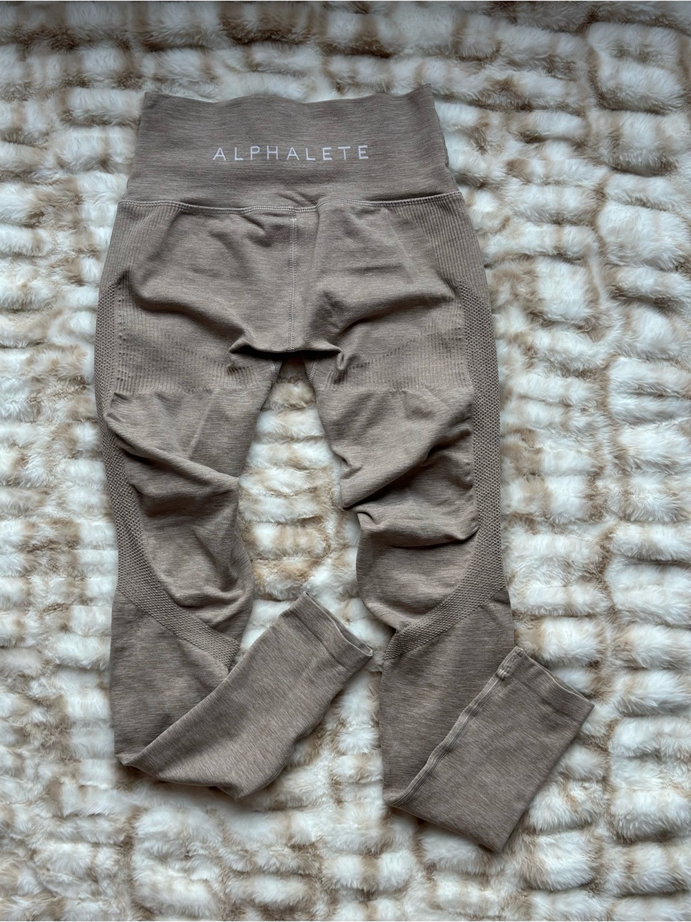 Alphalete Leggings